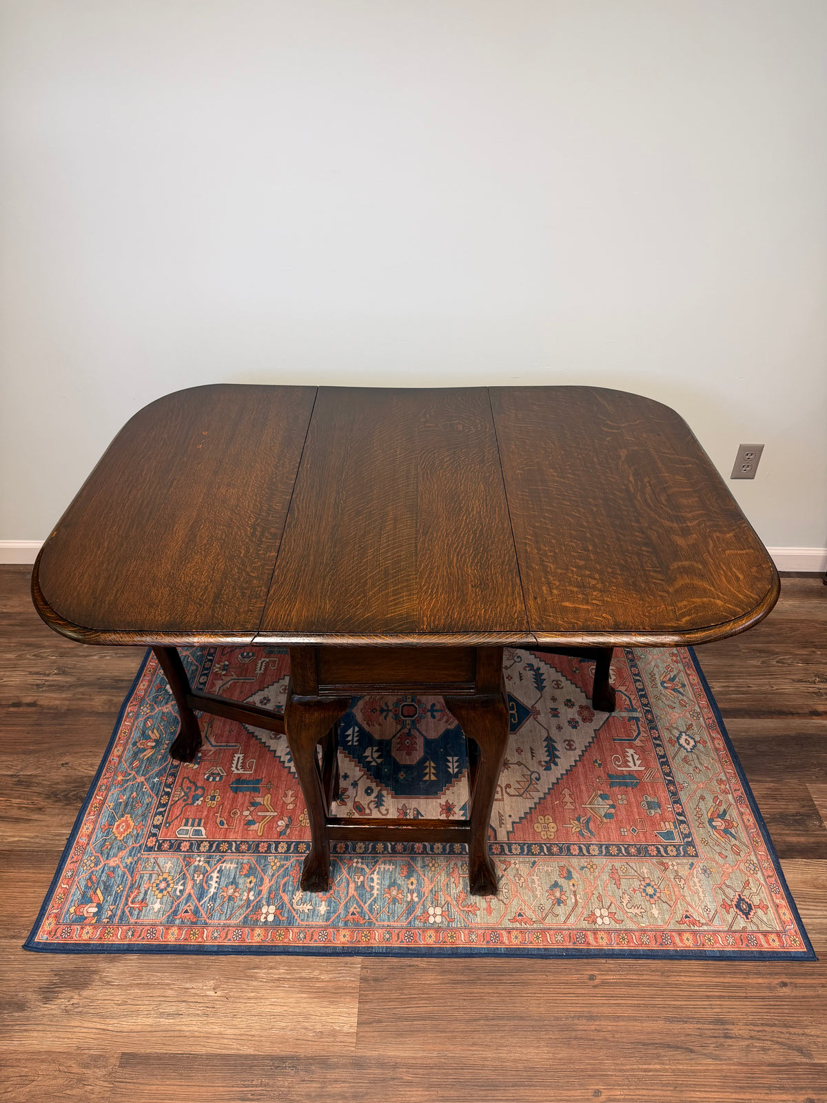 English Style Drop Leaf Table